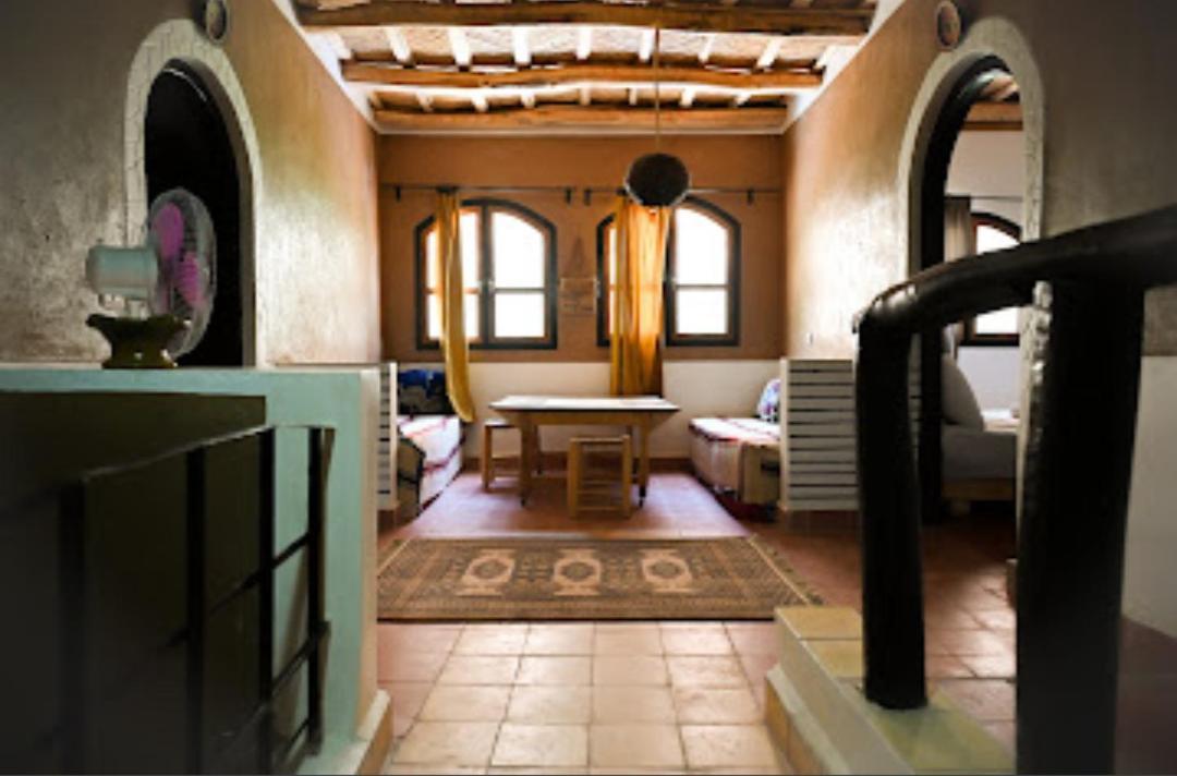 Riad Pizzeria Marhaba Akhendachou n'Ait Ouffi Exterior photo